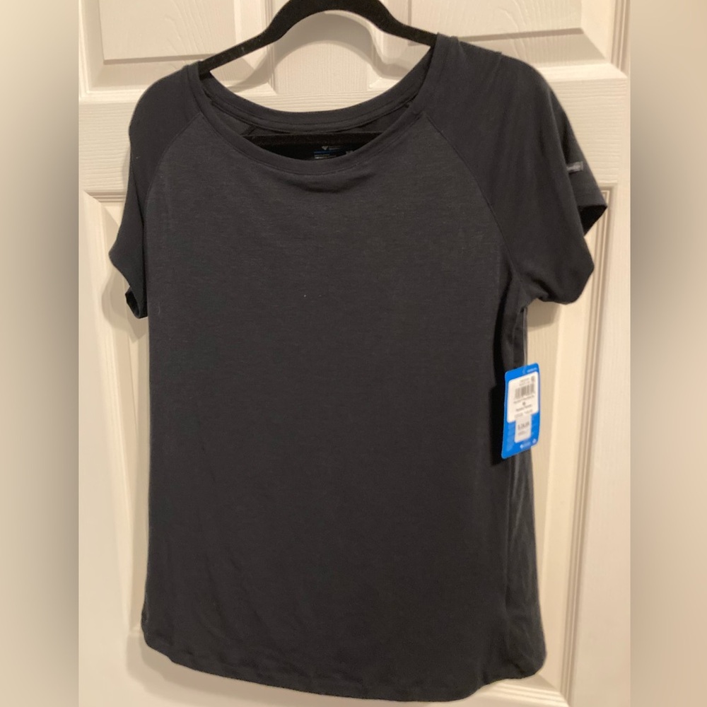 Columbia Black Short Sleeve Top